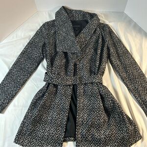 Banana Republic Women’s Black and White Heather Belted Wrap Blazer, Size 4